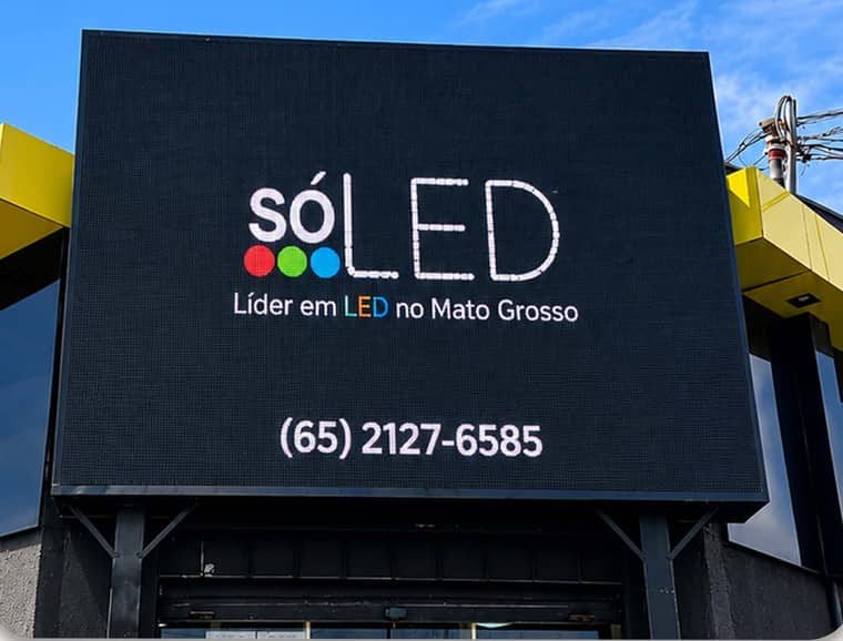 Painel na Av. Brasil CPA
